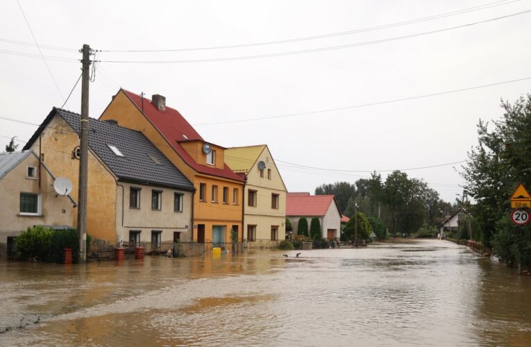 Mieszkańcy niepewni powrotu do domów. Burmistrz działą.