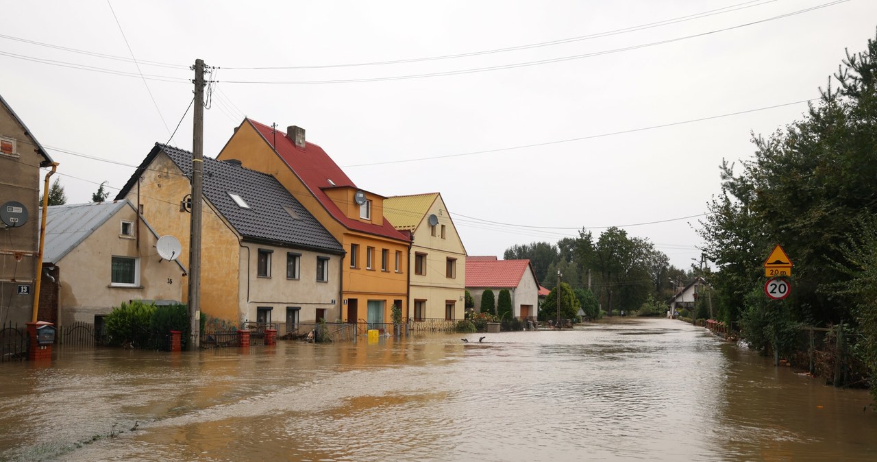 Mieszkańcy niepewni powrotu do domów. Burmistrz działą.