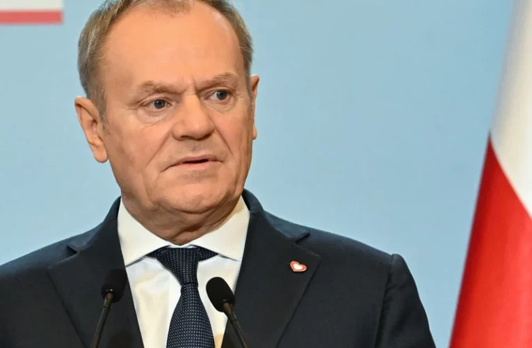 Tusk publikuje znaczący post: „Zrozumiałe dla każdego patrioty”