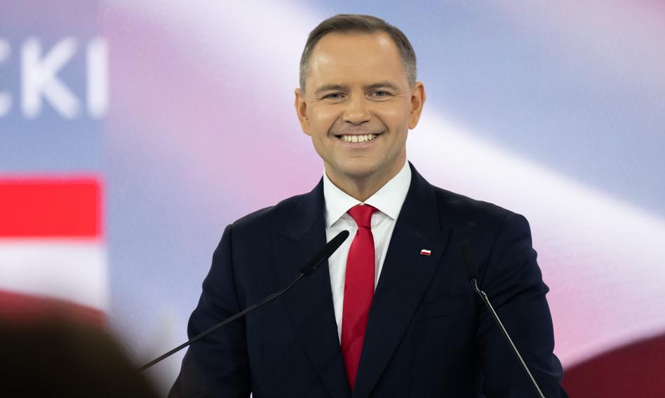 Od sportowej organizacji do korytarzy władzy. Mapa związków Karola Nawrockiego.