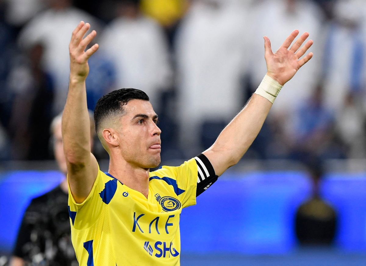 Cristiano Ronaldo zaskakuje! Najnowsze doniesienia o jego przyszłości