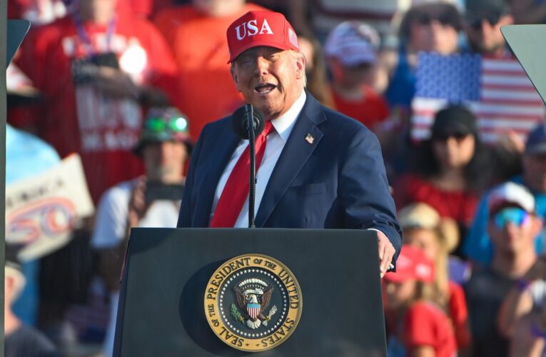 Donald Trump planuje rozsyłać korespondencję do zagranicznych przywódców. "Nawet 10 listów dziennie"