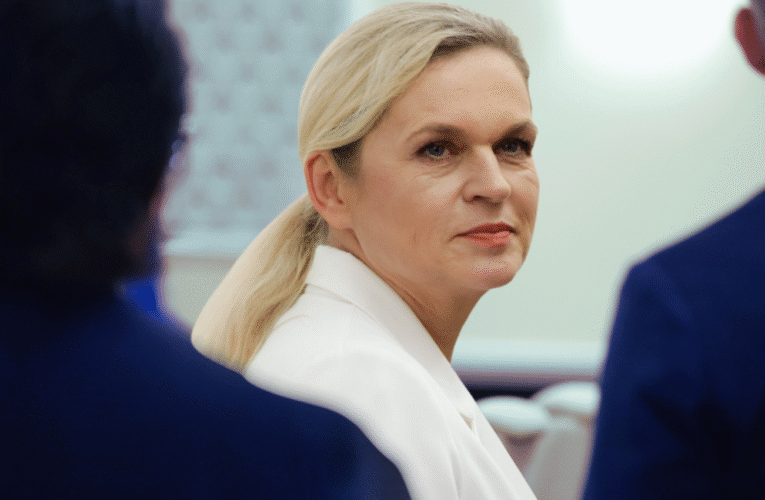 Dzieci bez prac domowych: Więcej czasu na telefon, telewizję i gry zamiast nauki