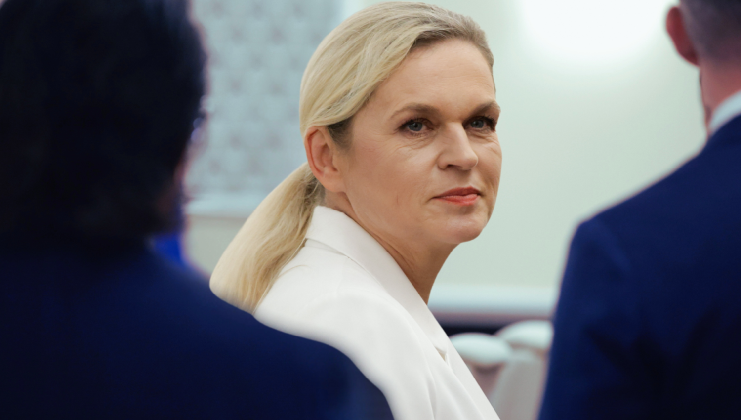 Dzieci bez prac domowych: Więcej czasu na telefon, telewizję i gry zamiast nauki
