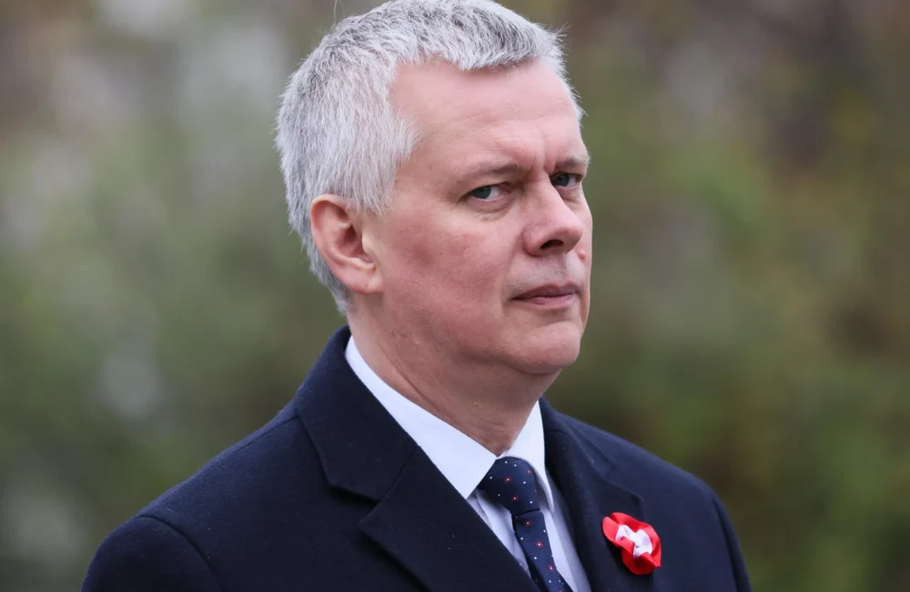 Siemoniak reaguje na decyzję Nawrockiego w sprawie awansów