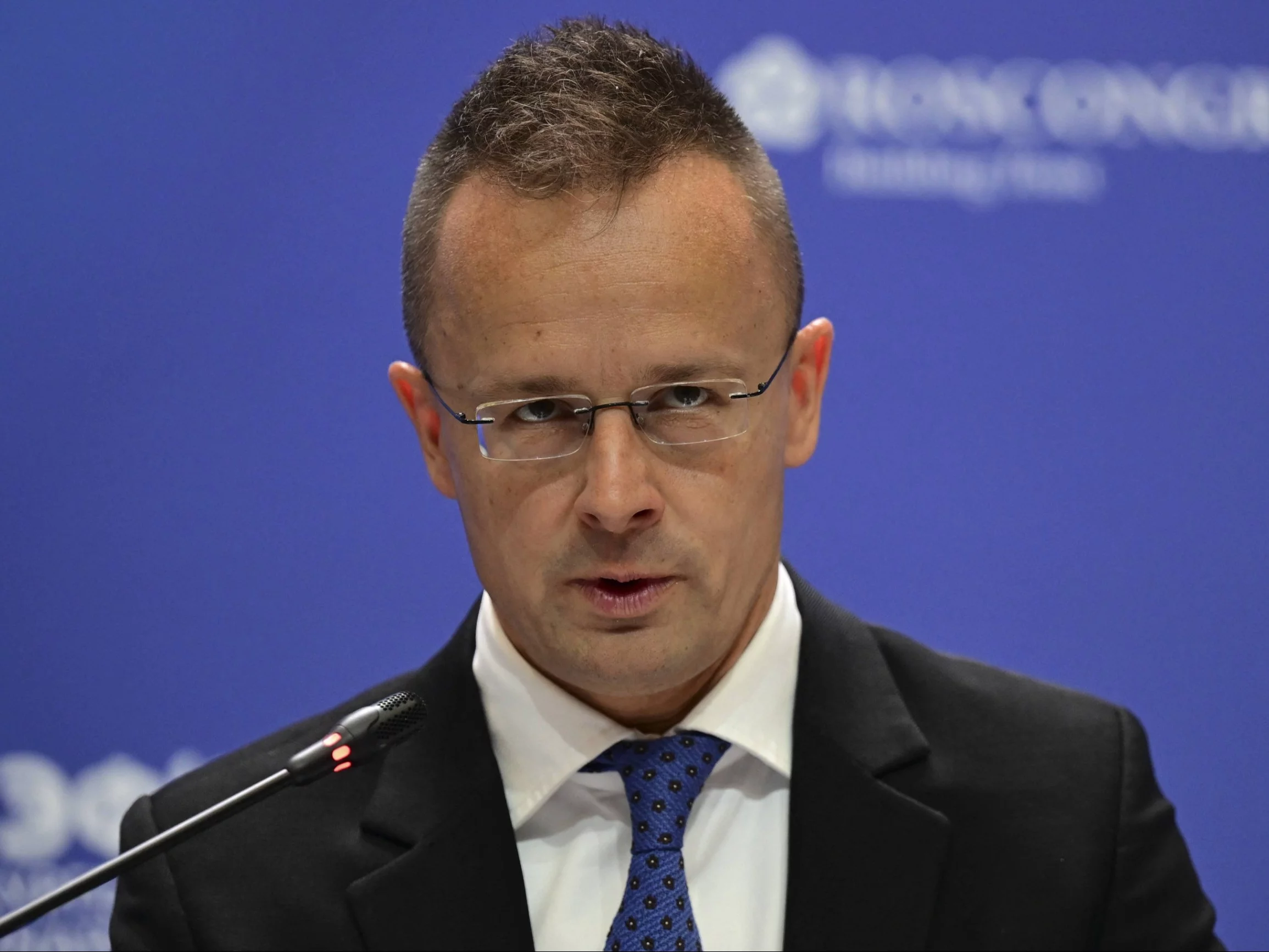 Węgry odstępują od unijnych ustaleń – następny zwrot ku Rosji