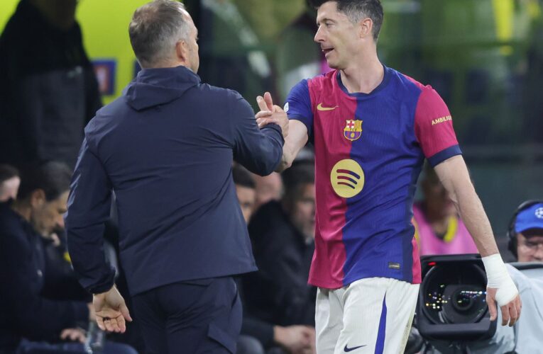 Nowe przetasowania w składzie Flicka? Hiszpańskie media ujawniają sytuację Lewandowskiego