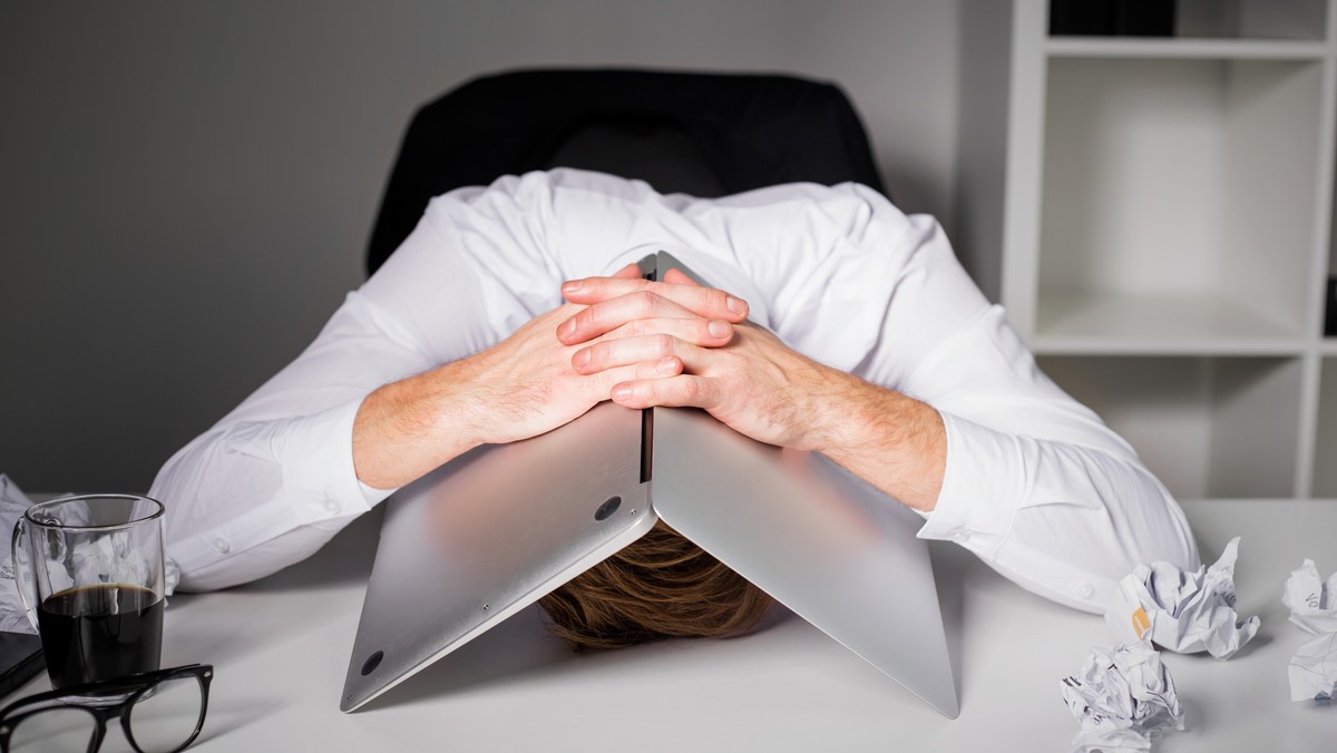 Nowa generacja niezadowolonych. "Wierzymy, że szczęście przychodzi wyłącznie z sukcesem"