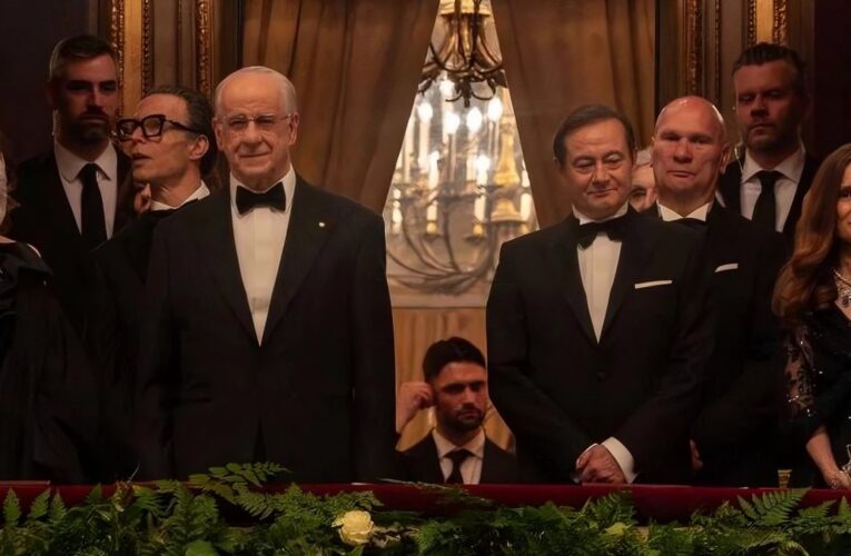 Paolo Sorrentino stworzył film o fikcyjnym prezydencie, bo nie widzi prawdziwego [KOMENTARZ]