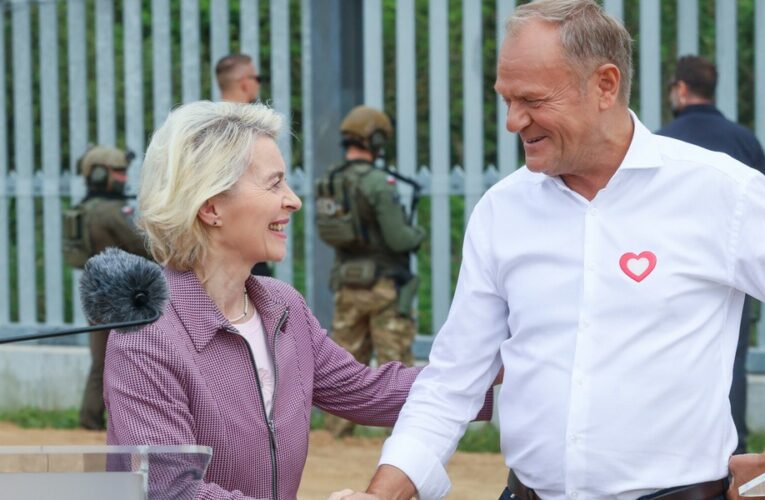 KE potwierdza: Mechanizm relokacji migrantów nie obejmie Polski