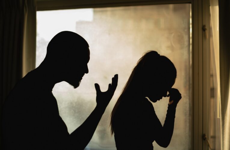 Przemoc bez pięści – sprawcy, którzy sieją największe zniszczenia, nigdy nie uderzając