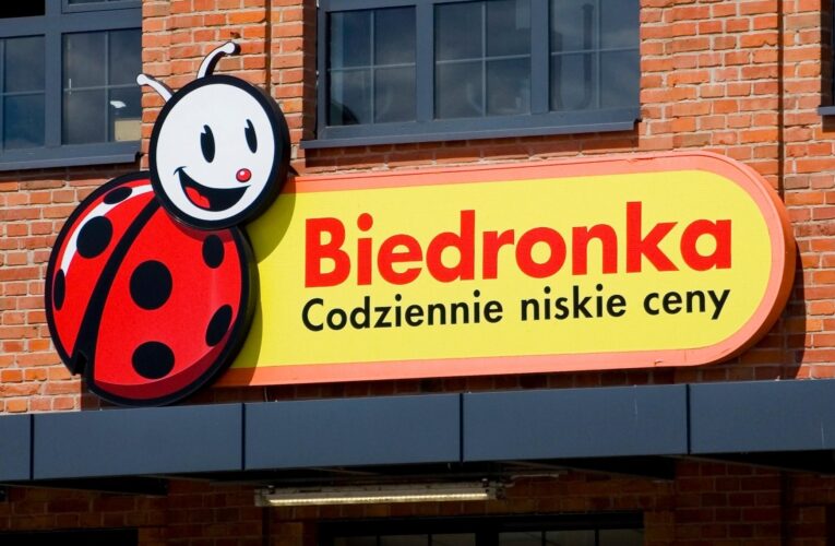 Biedronka ukarana przez UOKiK: Ponad 100 mln zł grzywny za niejasne zasady promocji