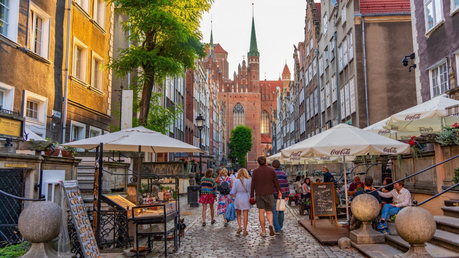 Ogólnopolski bon turystyczny może powrócić – rząd rozważa jego wprowadzenie w 2026 roku